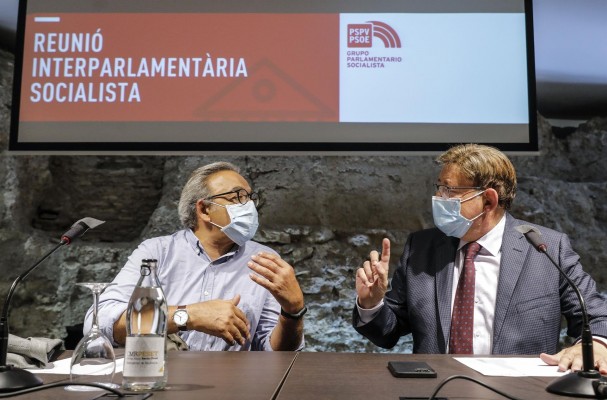 Mata descarta vaticinar su futuro en el PSPV y aconseja al nuevo síndic que escuche 