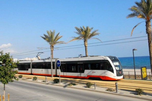 PSOE y Compromís rechazan en Elche instar al Consell a que impulse el TRAM 