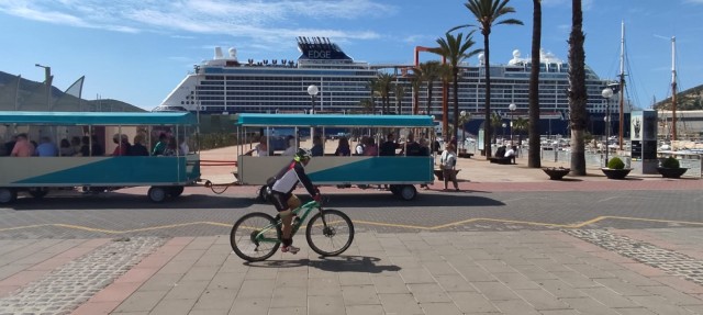 Cuatro mil turistas arriban hoy a Cartagena en un mes 