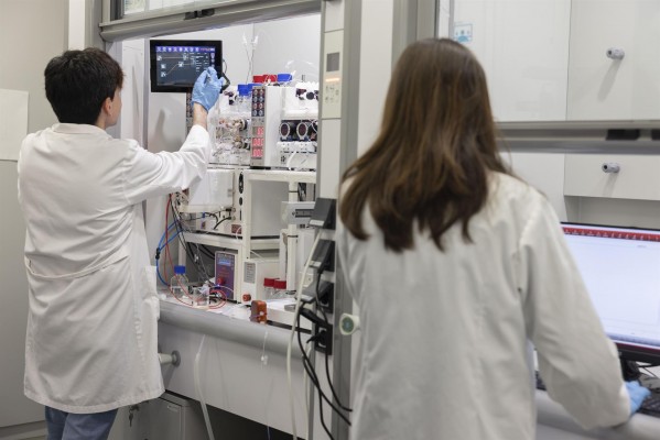 La UJI trabaja en una plataforma inteligente para fabricar materiales avanzados a gran escala