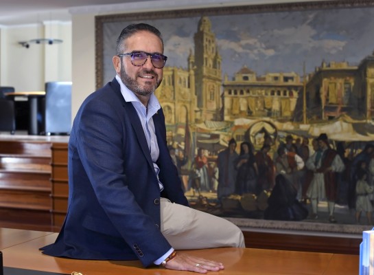 López Abad se prepara para otros cuatro años al frente de la Cámara de Comercio de Murcia