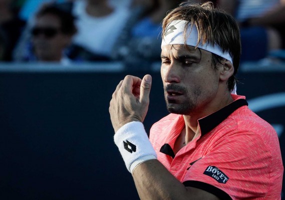 Roberto Bautista se lleva el duelo fraticida ante David Ferrer