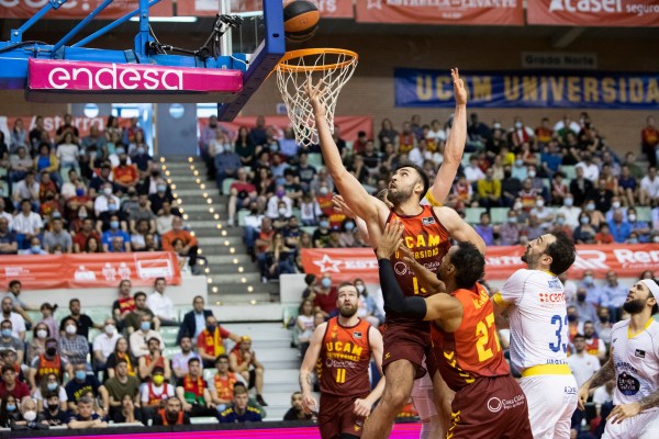 El UCAM CB llega a las 300 victorias en la Liga Endesa en 828 partidos