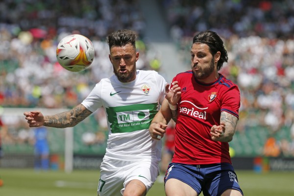 El Elche está a una victoria e incluso a solo un empate de lograr la permanencia matemática
