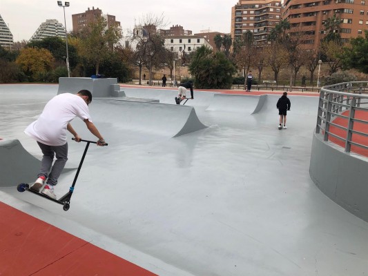 El Ayuntamiento de València licita la redacción de la reforma del 'skatepark' del Gulliver