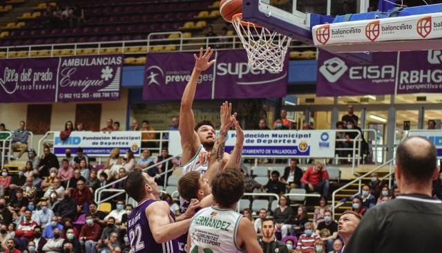 El TAU Castelló pierde ante el Valladolid y tendrá que esperar para certificar el 'play off' (82-77)