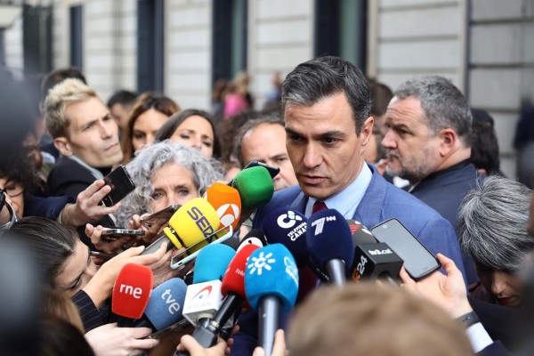 El Gobierno traslada a Bruselas que aumentará el gasto en Defensa hasta el 2% del PIB en 2030
