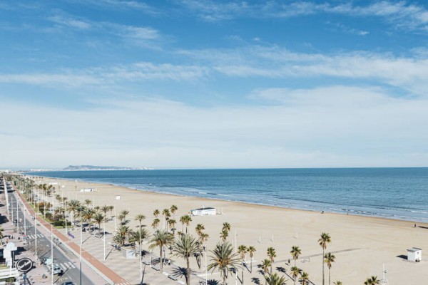 Gandia estima que superará el 90% de la ocupación hotelera durante el puente de mayo
