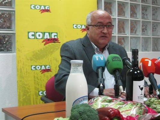 Padilla cede la presidencia de COAG en Lorca a Plácido Pérez-Chuecos tras 13 años al frente