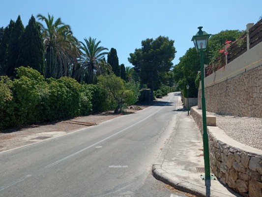Xàbia recurre a la Diputación para poder pagar los 3,5 millones de la iluminación del Tosalet

