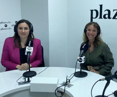 Elisa Valía: 