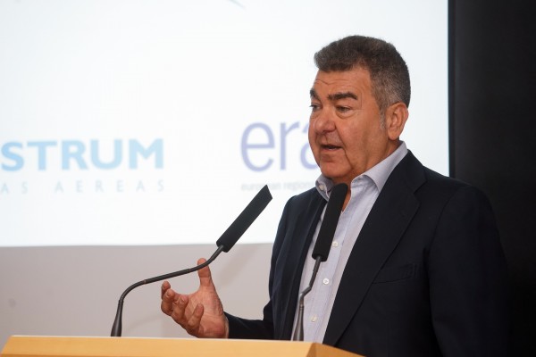Carlos Bertomeu: 