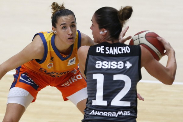 El Valencia se juega a una carta su pase a semis con la Fonteta como ventaja
