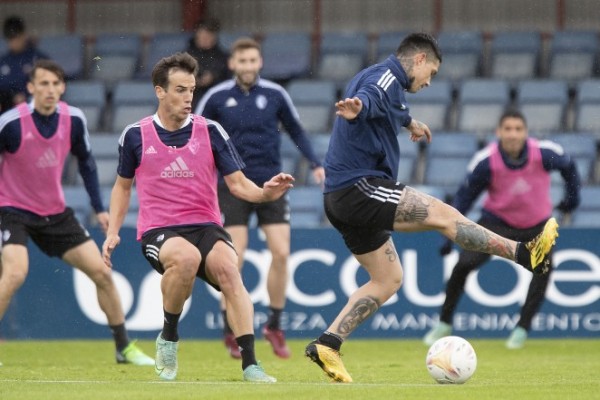El Osasuna aprieta el acelerador en su preparación del choque con el Elche
