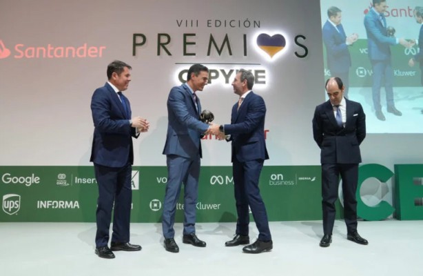Cepyme reconoce a la yeclana Industrias David como Pyme del Año 2021