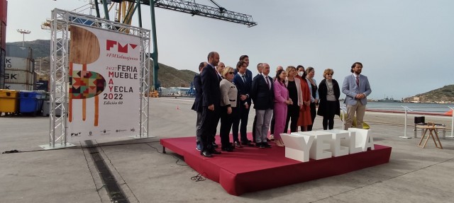Conexión Yecla-Cartagena: el mueble quiere crecer a través del Puerto con nuevos objetivos para su exportación