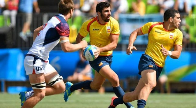 Javier Carrión busca el ascenso con el CR La Vila y competir en las Series Mundiales