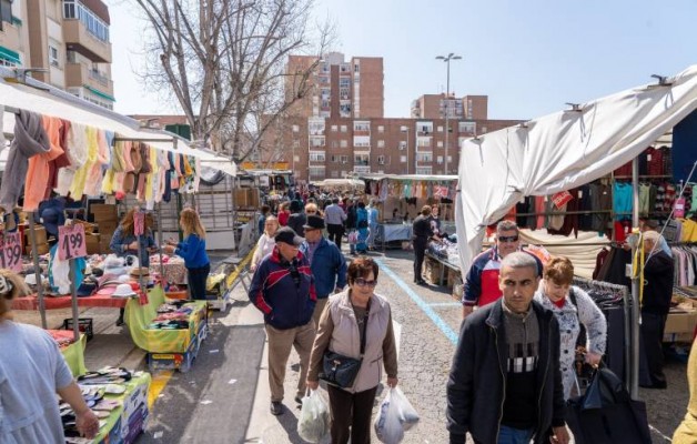 Los mercadillos abrirán los festivos en Cartagena del 2 de mayo, 15 de agosto y 23 de septiembre