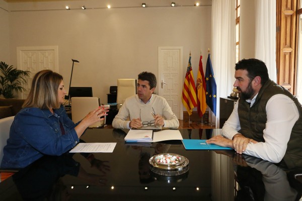 La Diputación invierte tres millones para reforzar la promoción turística de la Costa Blanca