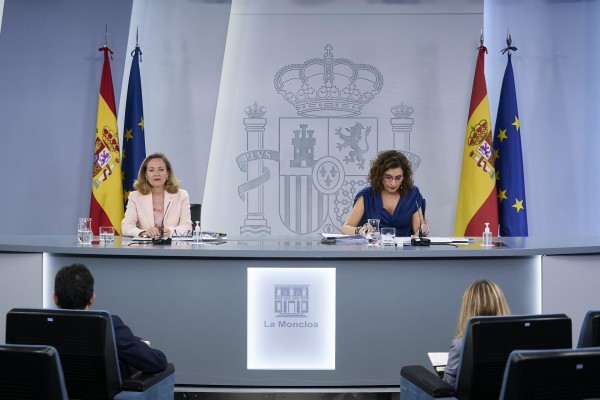 El Gobierno presenta este martes un nuevo 'cuadro macro' con rebaja del PIB