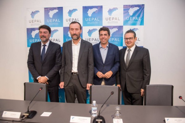 Por una 'Terreta' federal