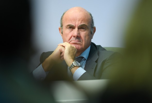 Bajan las previsiones de crecimiento: motivos, problemáticas y prima de riesgo