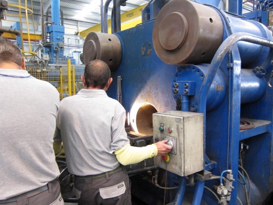 La energía dispara los precios industriales un 46,6% en marzo, su mayor alza en 46 años