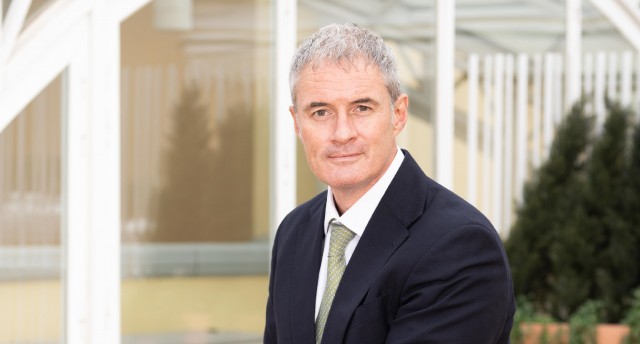 Ralph Elder (BNY Mellon IM): 