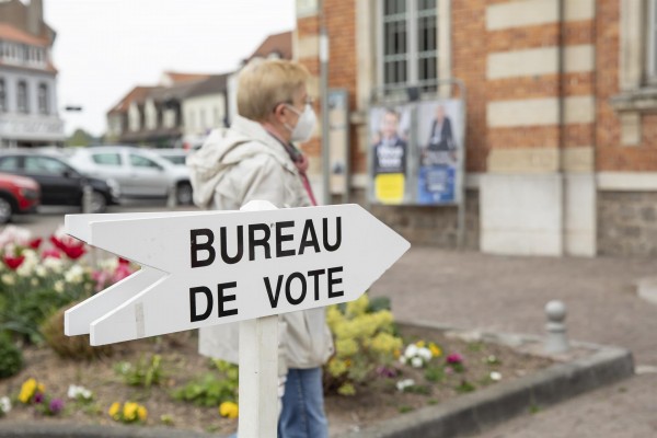 La participación en las elecciones francesas a las cinco de la tarde, dos puntos por debajo de 2017