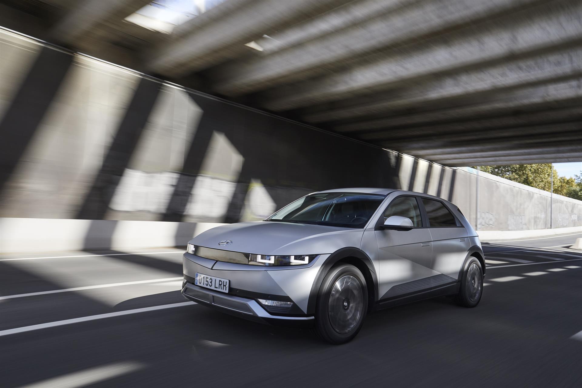 El Hyundai Ioniq 5 gana el premio '2022 World Car of the Year'