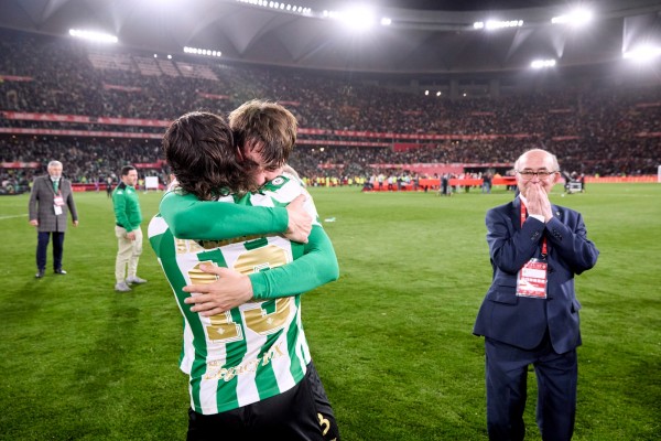 Miranda, antes del penalti decisivo: 