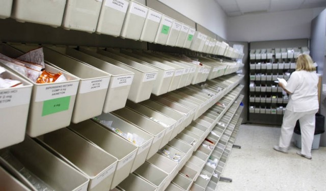 Cinco ofertas se disputan el desarrollo de la historia sociosanitaria de la Comunitat