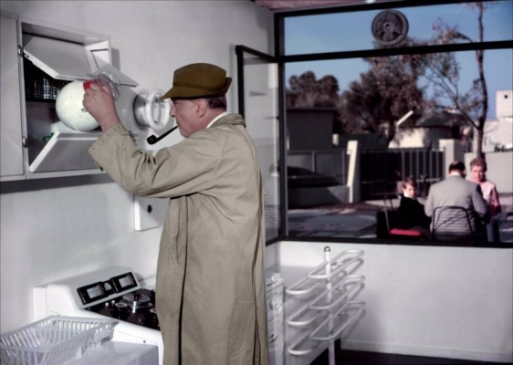 Tati, Godard o Almodóvar se suman a la fiebre del diseño en La Filmoteca