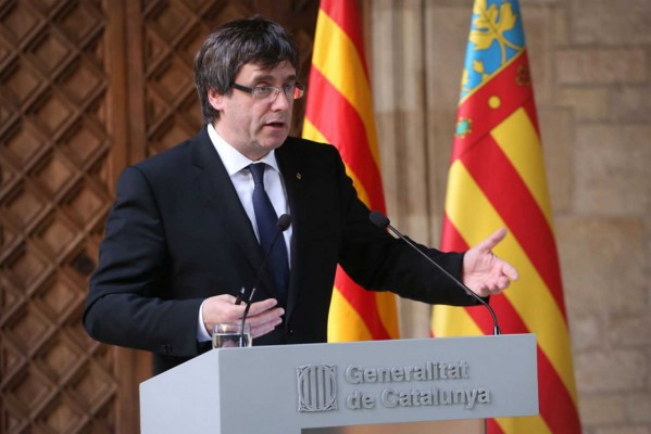 Los nuevos títulos de valenciano acaban con el bloqueo en Cataluña