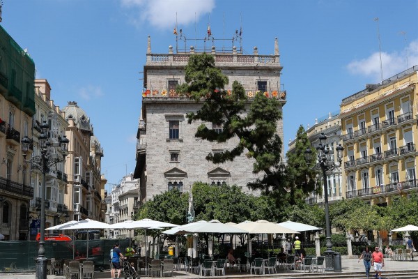 Autorizado el contrato de servicios postales y paquetería de la Generalitat Valenciana