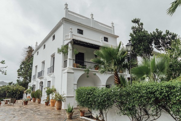 Viu Brines: Oliva quiere aprovechar el potencial turístico del Premio Cervantes