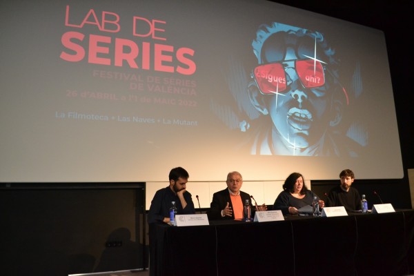 LABdeseries se pregunta por el amor, la música o la extrema derecha