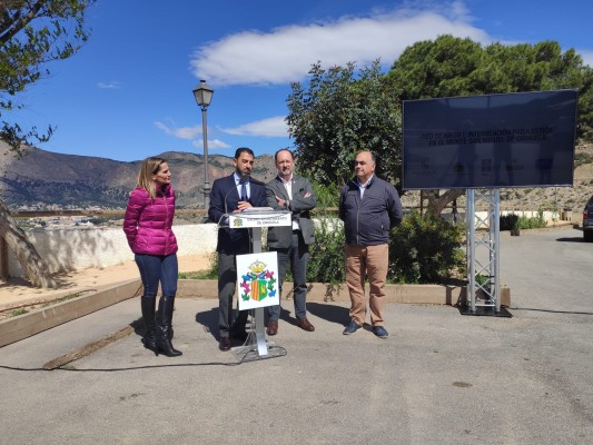 Orihuela presenta el proyecto de red de riego e intervención paisajística del Monte de San Miguel