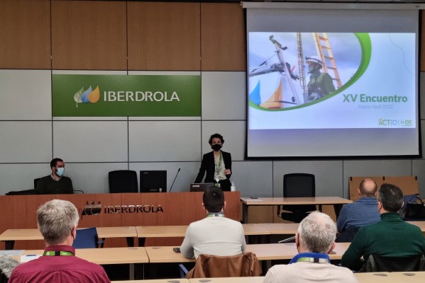i-DE reúne a sus empleados en Castellón para abordar sus retos sobre seguridad y medioambiente