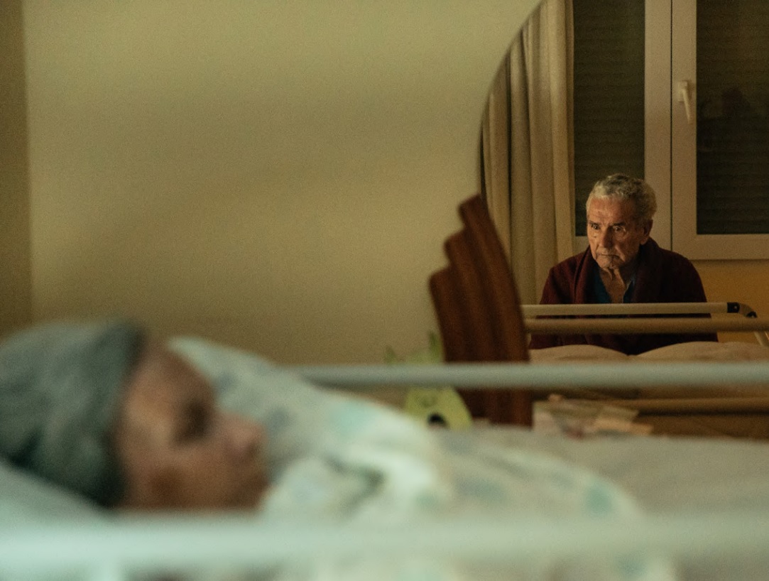 Marta Romero retrata l'alzheimer durant deu anys en un film on l'amor eclipsa a la pèrdua