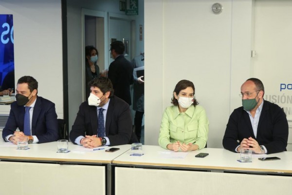 Miras carga contra las 'recetas' de Sánchez: 