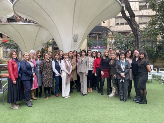Networking Directivas Castellón, Premio Faro 2022 a la Igualdad