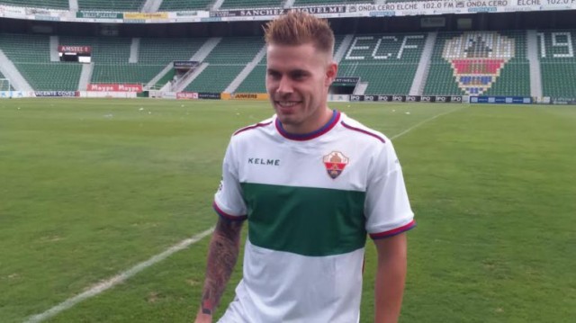Mandi regresa a los entrenamientos tras lesión y Fabián se retira por precaución