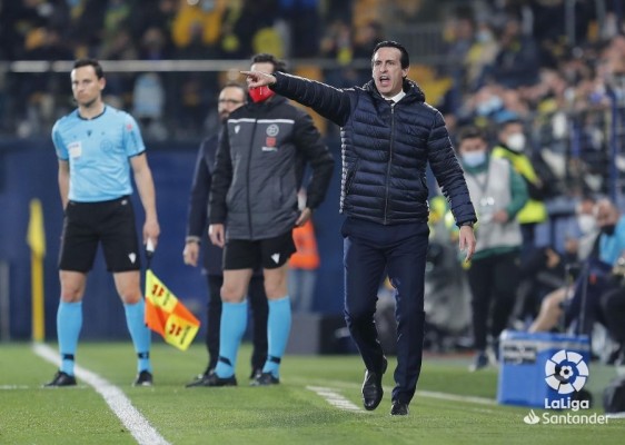 Emery da dos días de descanso antes de afrontar el reto de Liverpool