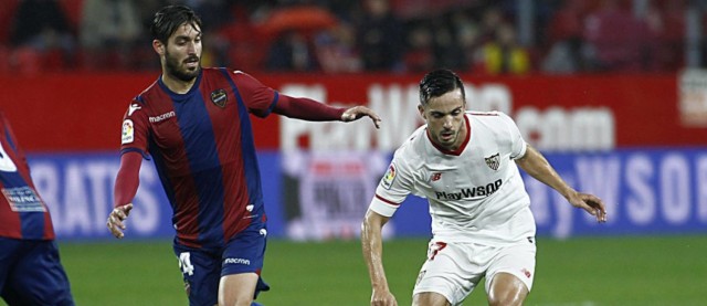 El Levante perdió en la última visita del Sevilla y lleva tres sin ganarle
