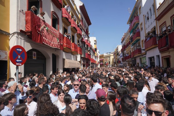 España notifica 74.679 nuevos casos, 455 muertes y la incidencia sube a 506 en mayores de 60