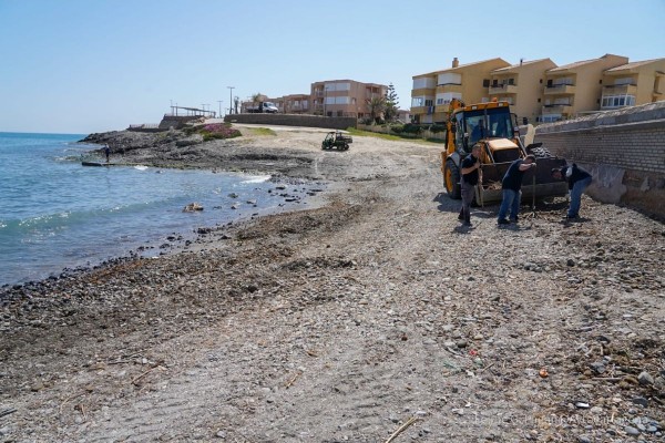El último temporal se ha llevado de la costa cartagenera 53.000 toneladas de arena y ha causado 4,5 millones en daños