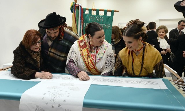 El traje de huertano renace: las ventas crecen tras dos años sin fiestas