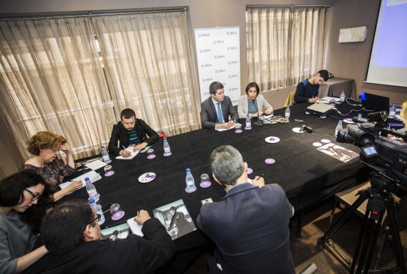 Periodismo en picado