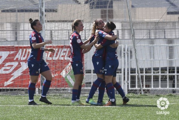 El Levante doblega al Rayo en un duelo con 7 goles